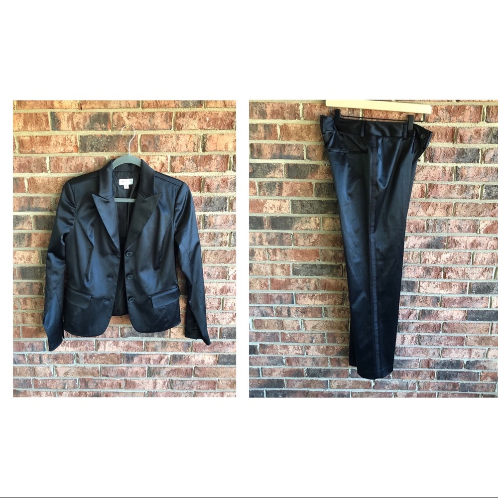 {ISAAC MIZRAHI} NWOT Black Tuxedo Blazer Pant Suit